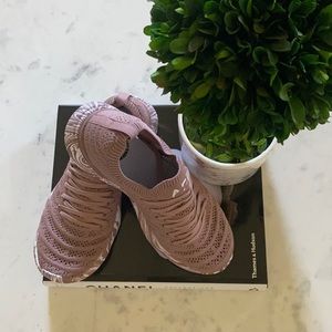 New APL Women’s Shoes, Size 7